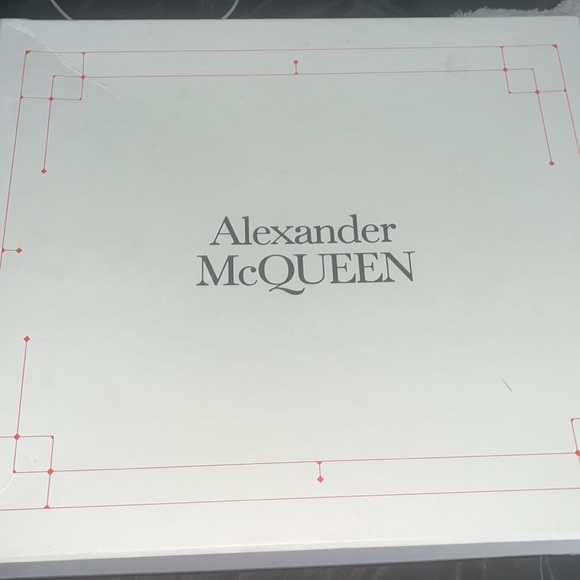 pink alexander mcqueens boots size 37 never worn comes with box and dust bag - Picture 4 of 12